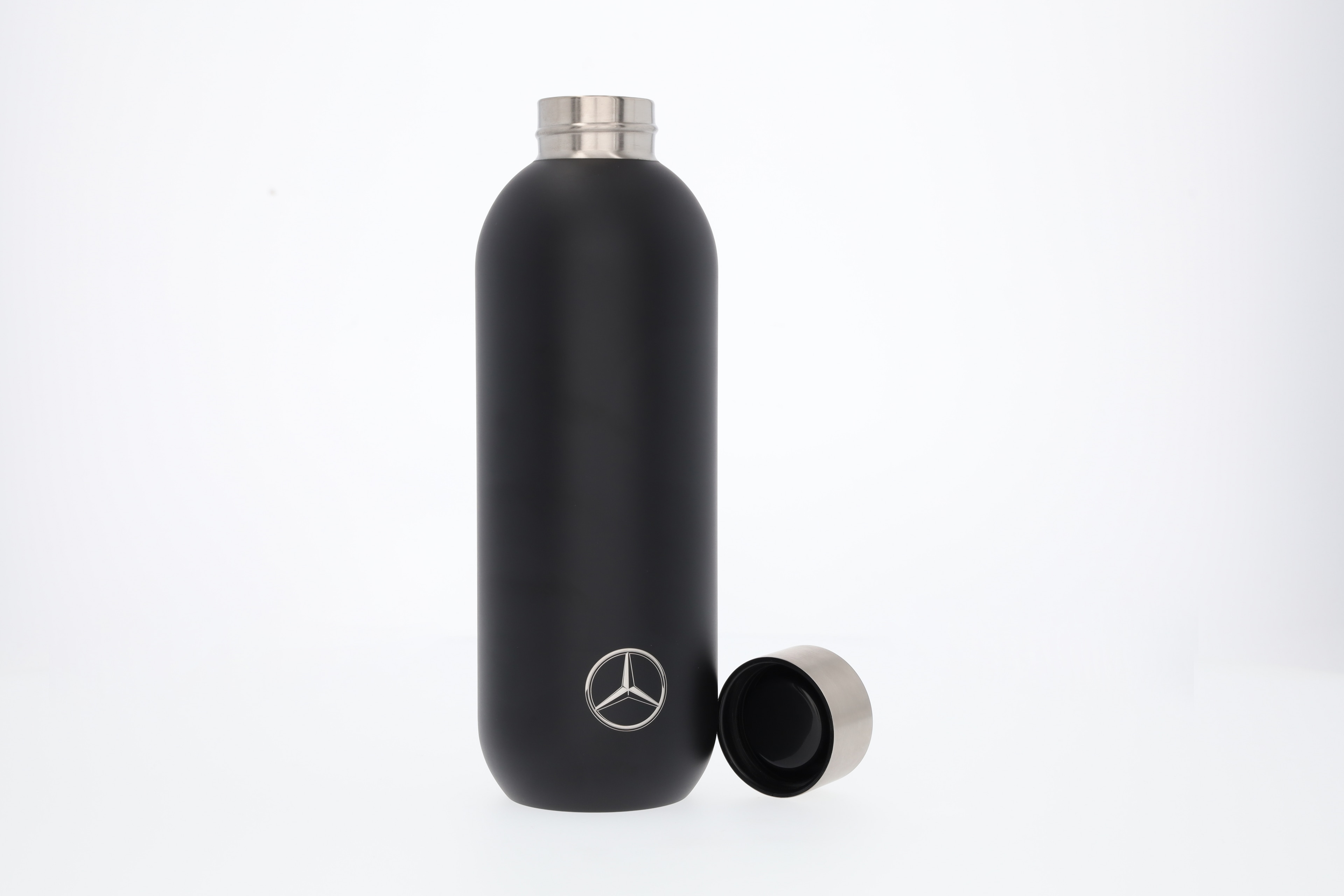 Termiczna butelka na napoje - czerń, stal nierdzewna / polipropylen / silikon, Stelton, 600 ml