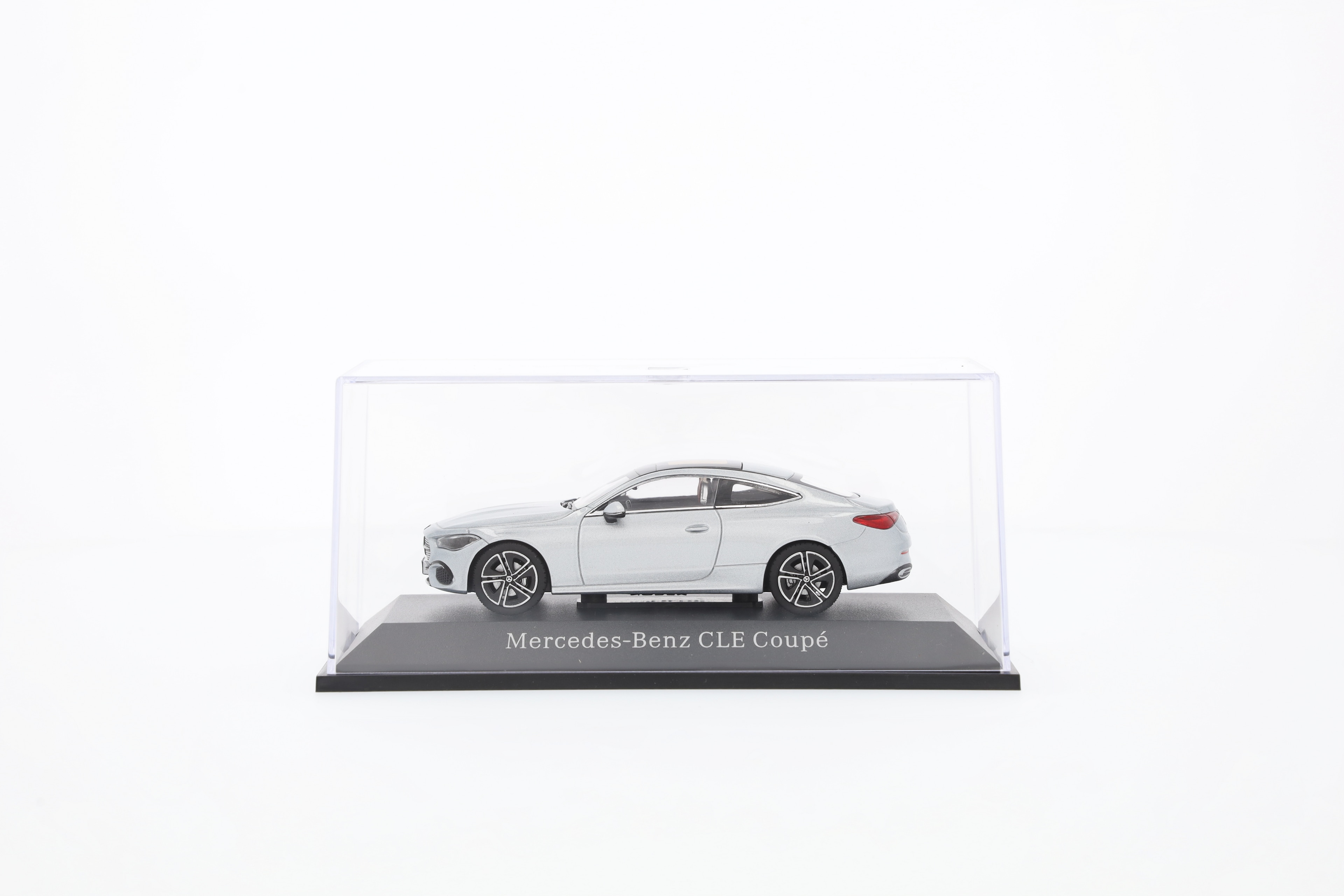 CLE Coupé, AVANTGARDE, C236 - srebro hightech, Norev, 1:43