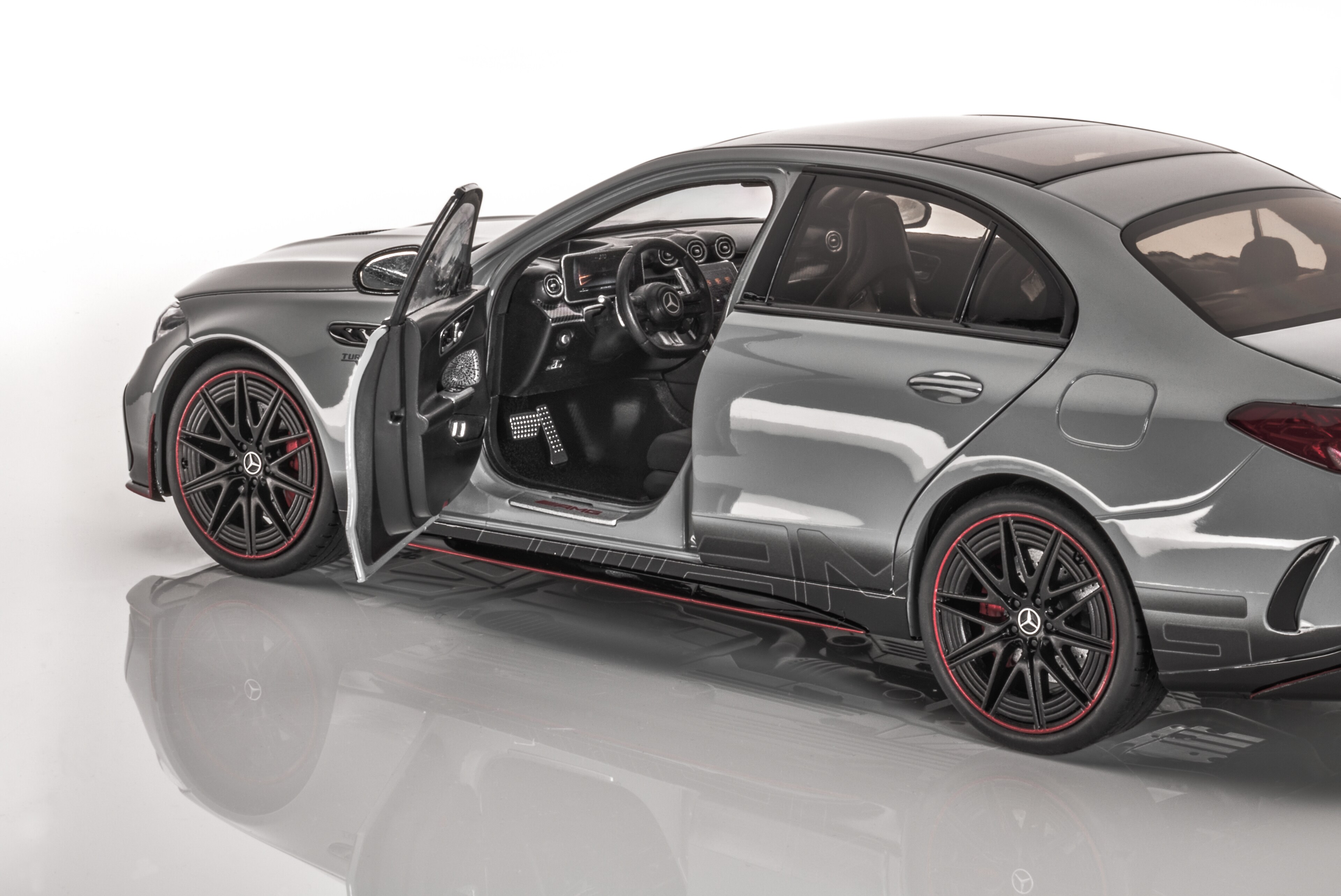 Mercedes-AMG C 63, W206 - MANUFACTORY alpine grey uni, NZG, 1:18