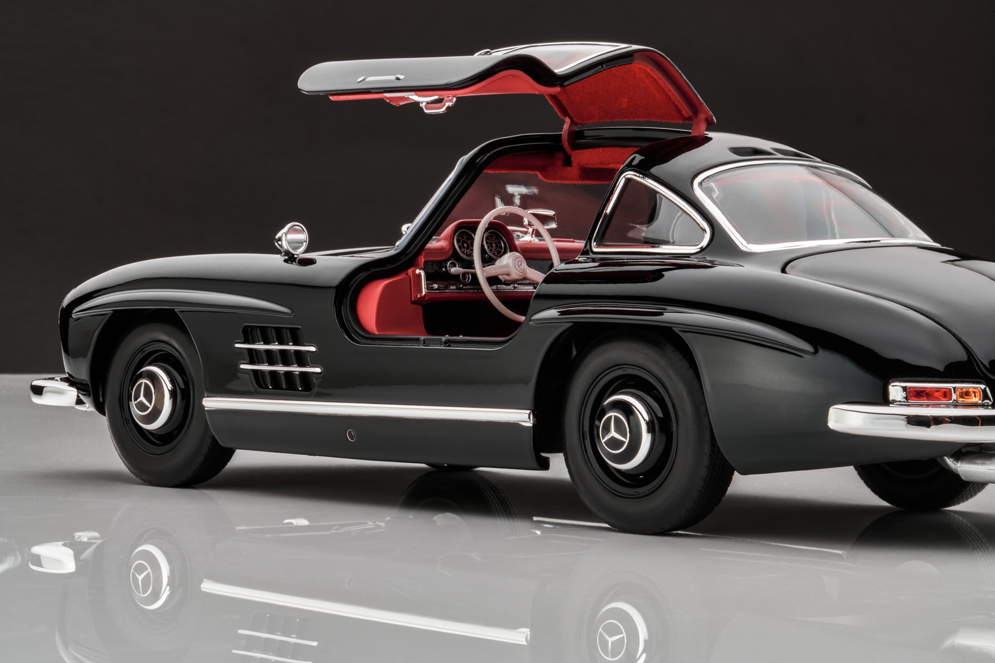 300 SL Coupé (1954-1963) W 198 - czerń, Norev, 1:18