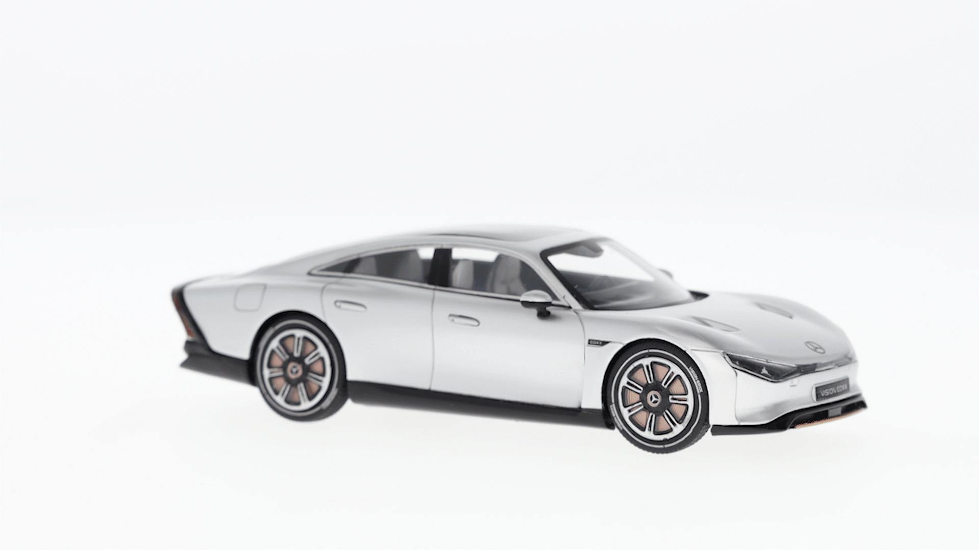 Vision EQXX, Showcar - srebrny alubeam, AutoCult, 1:43