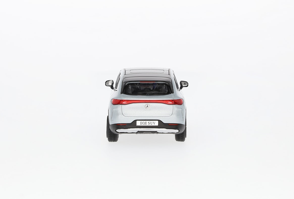 EQE SUV, Electric Art Line, X294 - srebro hightech, Minimax, 1:43
