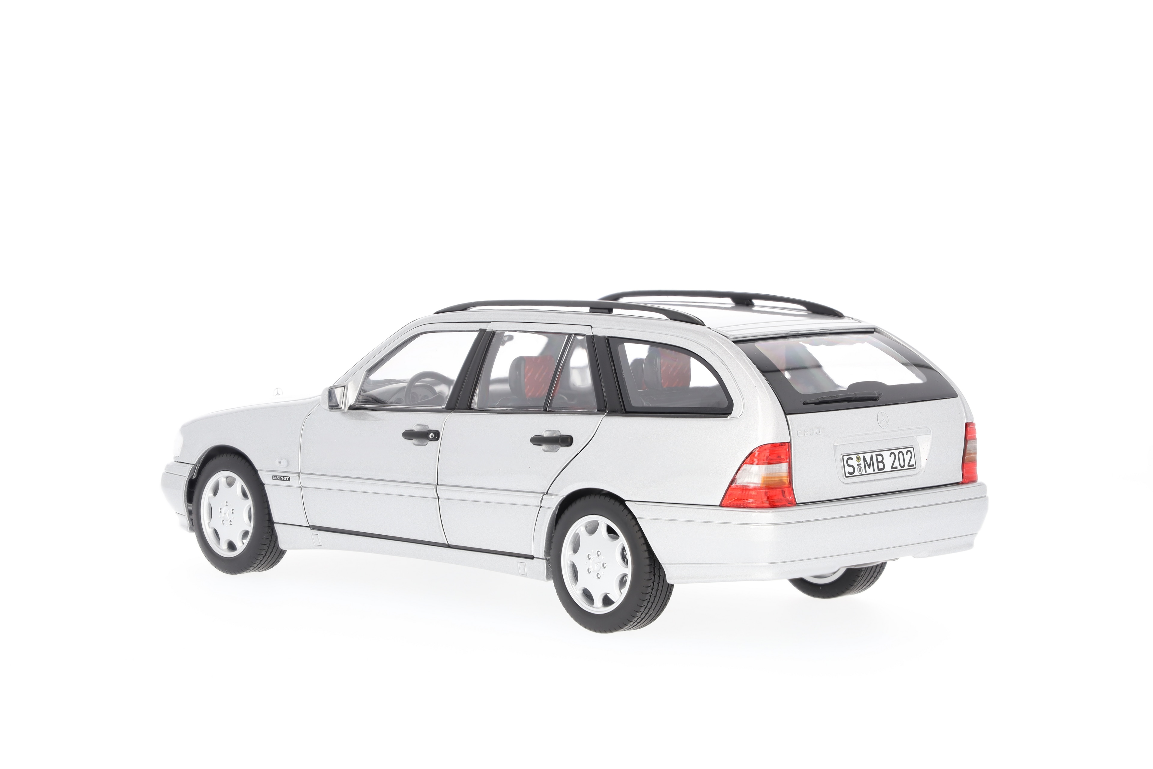 C 200 kombi S 202 (1997-2001) - srebrny brylantowy, Norev, 1:18