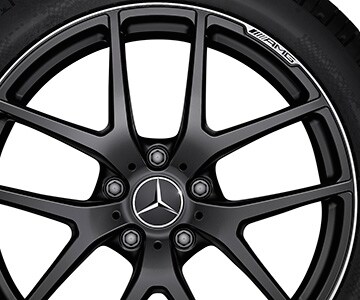 Obręcz kuta AMG z 5 podwójnymi ramionami, 53,3 cm (21 cali), Obrzeże obręczy polerowane na połysk - 10 J x 21 ET 45, czarny mat, obrzeże obręczy polerowane na połysk