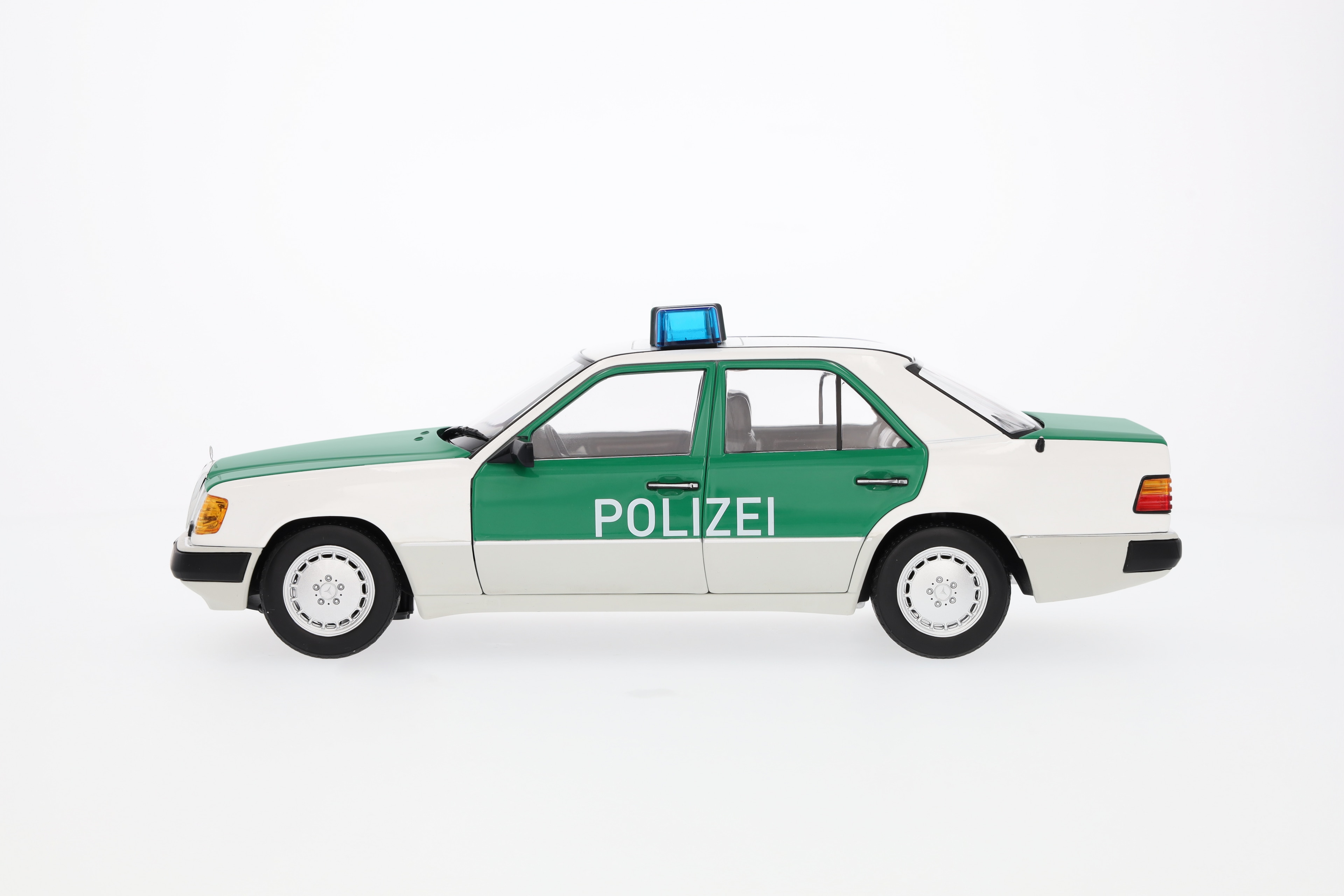 230 E W 124 (1989-1993), Limuzyna, Policja - biały / zielony, Norev, 1:18