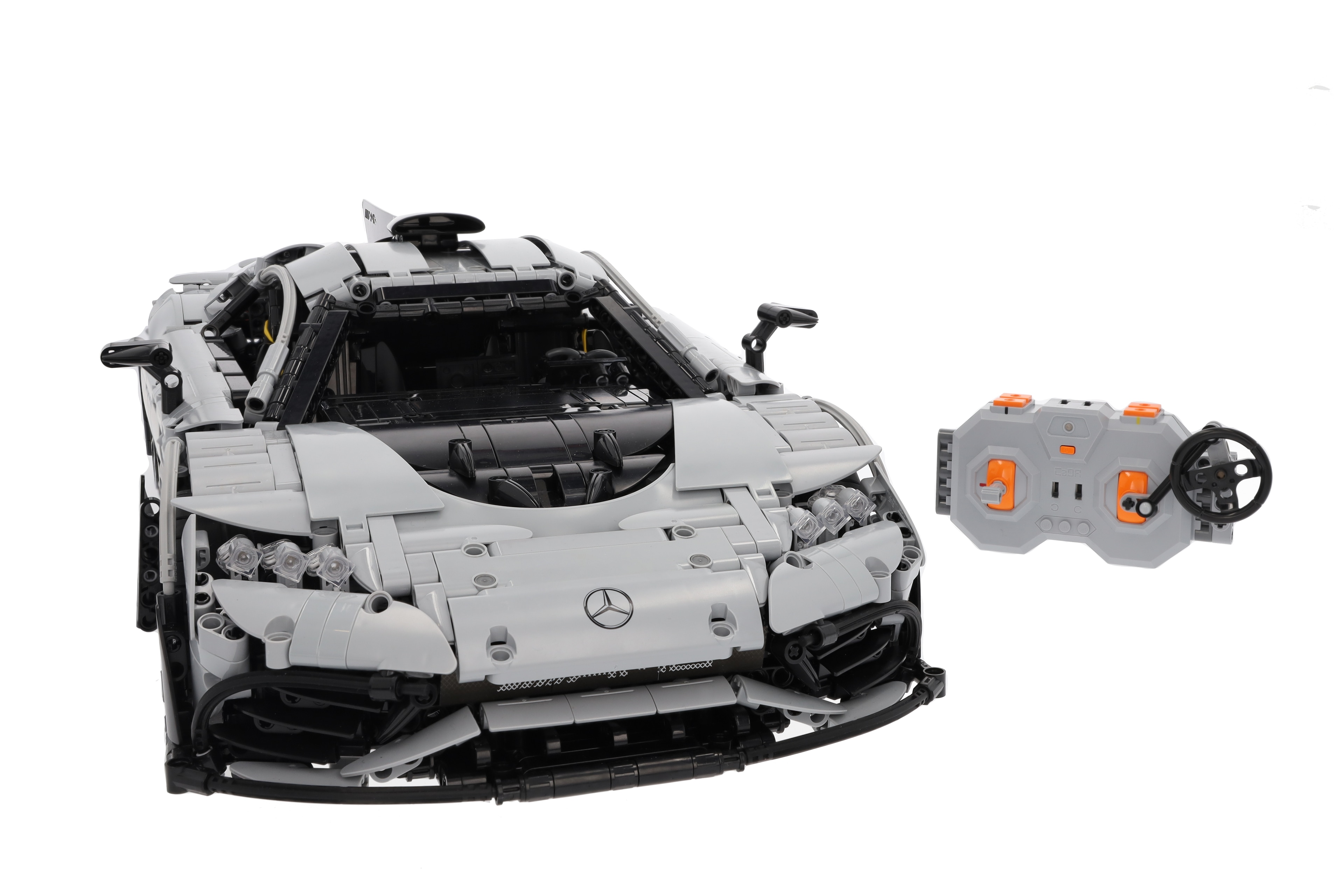 Mercedes-AMG ONE, Element zaciskowy do modelu R/C, C298 - biały, CaDa, 1:8