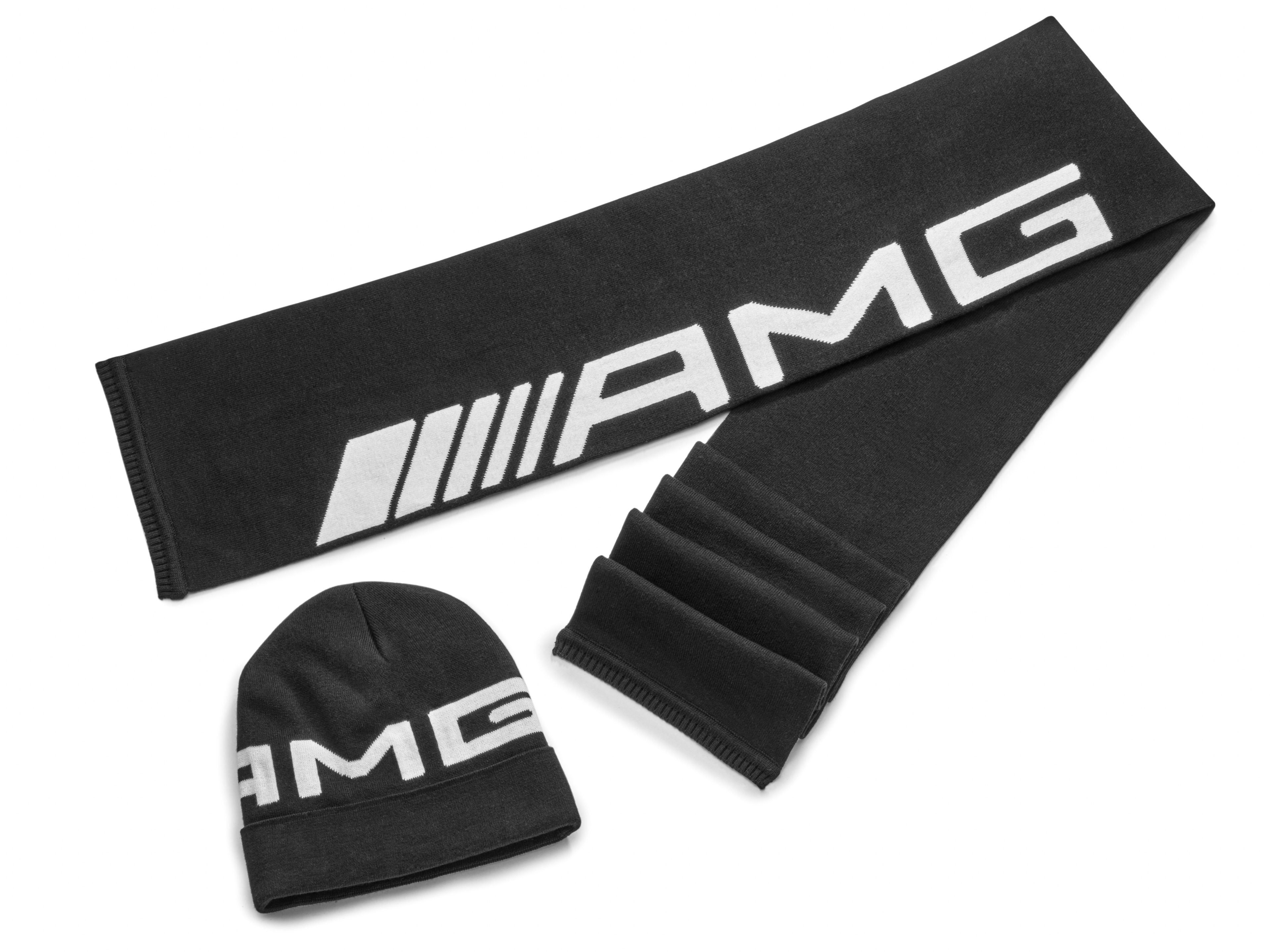 Dzianinowa czapka AMG - czerń, bawełna