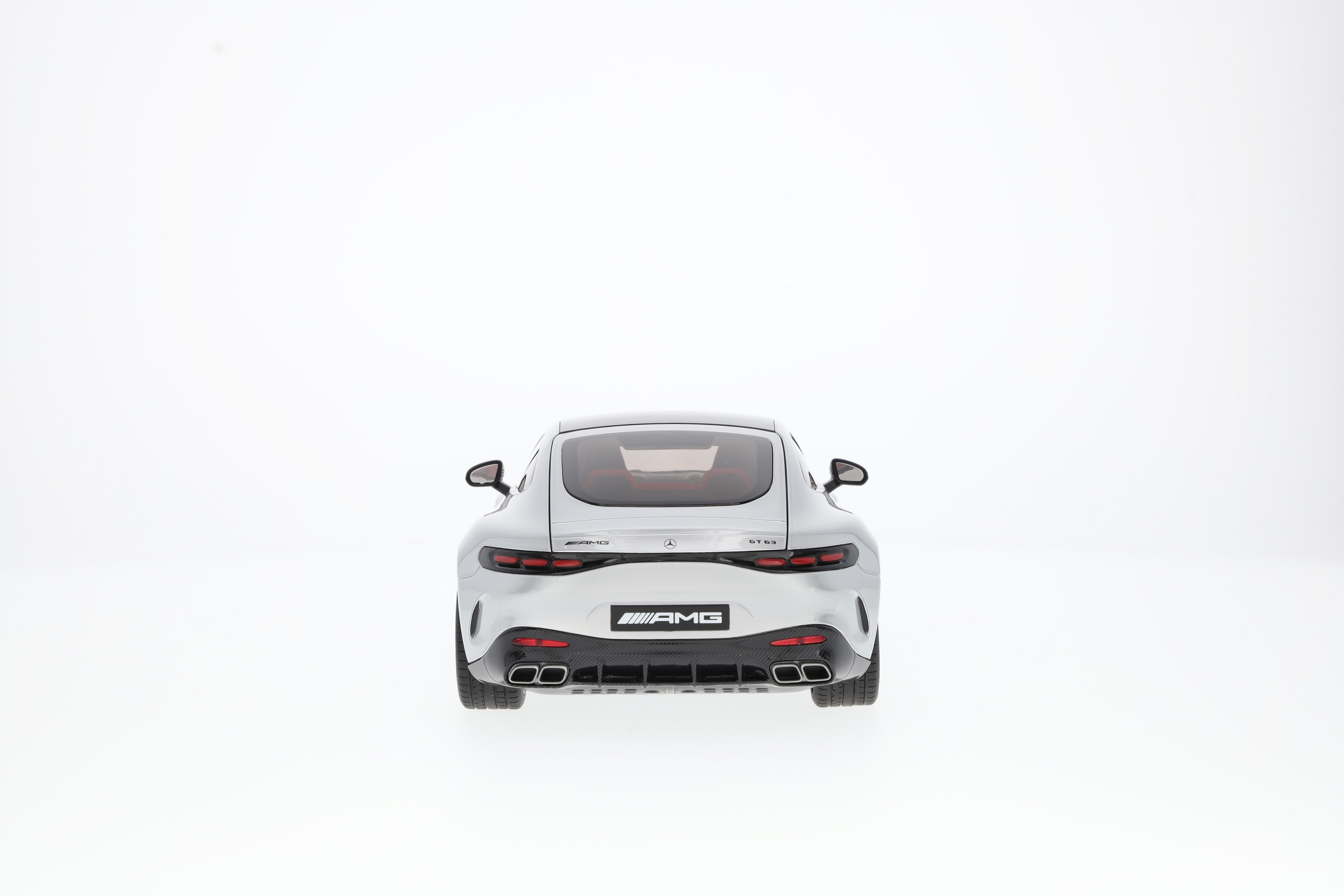 Mercedes-AMG GT 63, C192 - srebro hightech, NZG, 1:18