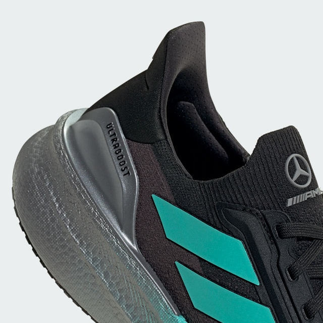 Buty do biegania, Buty do biegania Ultraboost 5X, Mercedes-AMG F1 - czerń, 45 1/3, adidas