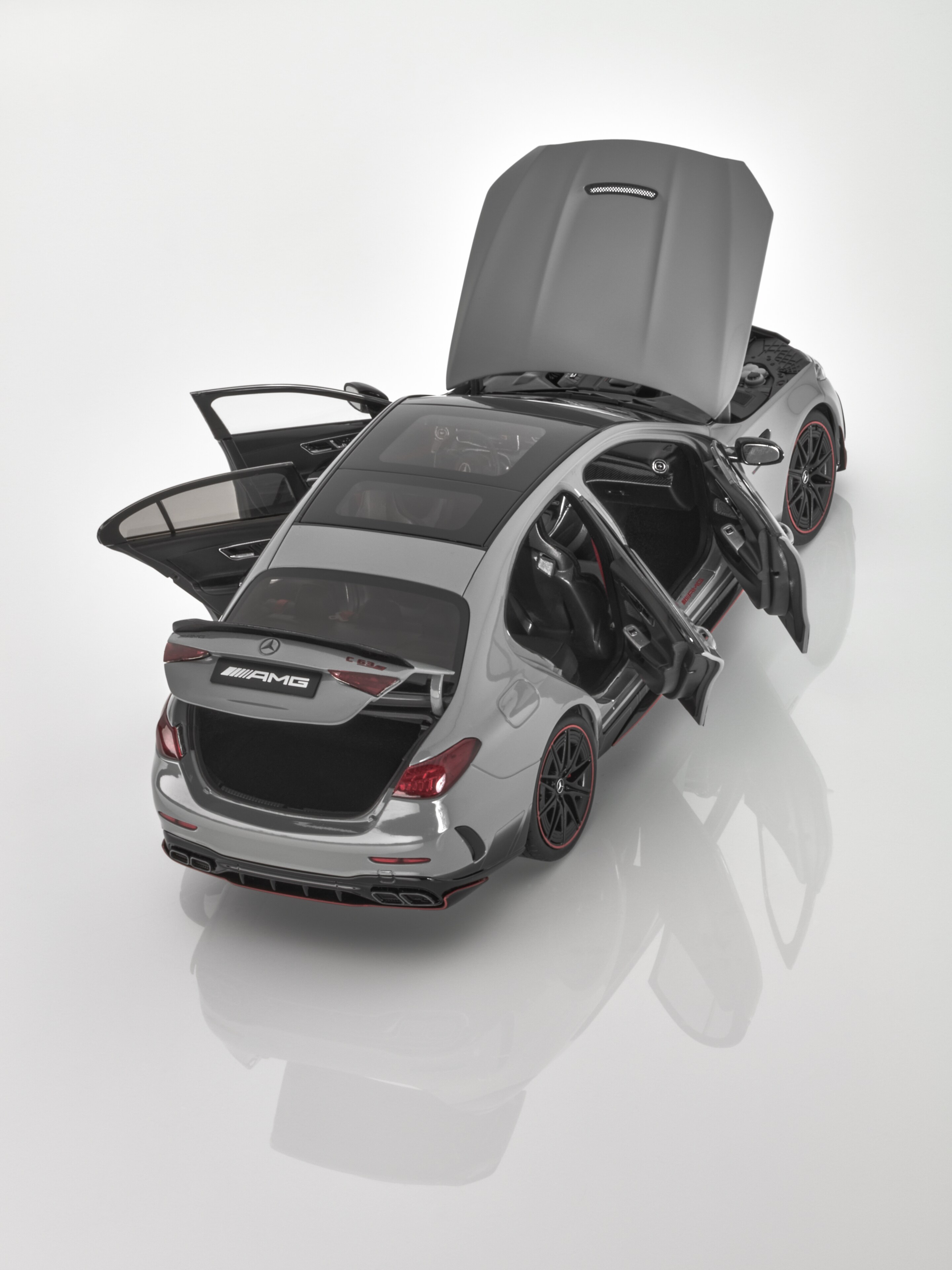 Mercedes-AMG C 63, W206 - MANUFACTORY alpine grey uni, NZG, 1:18