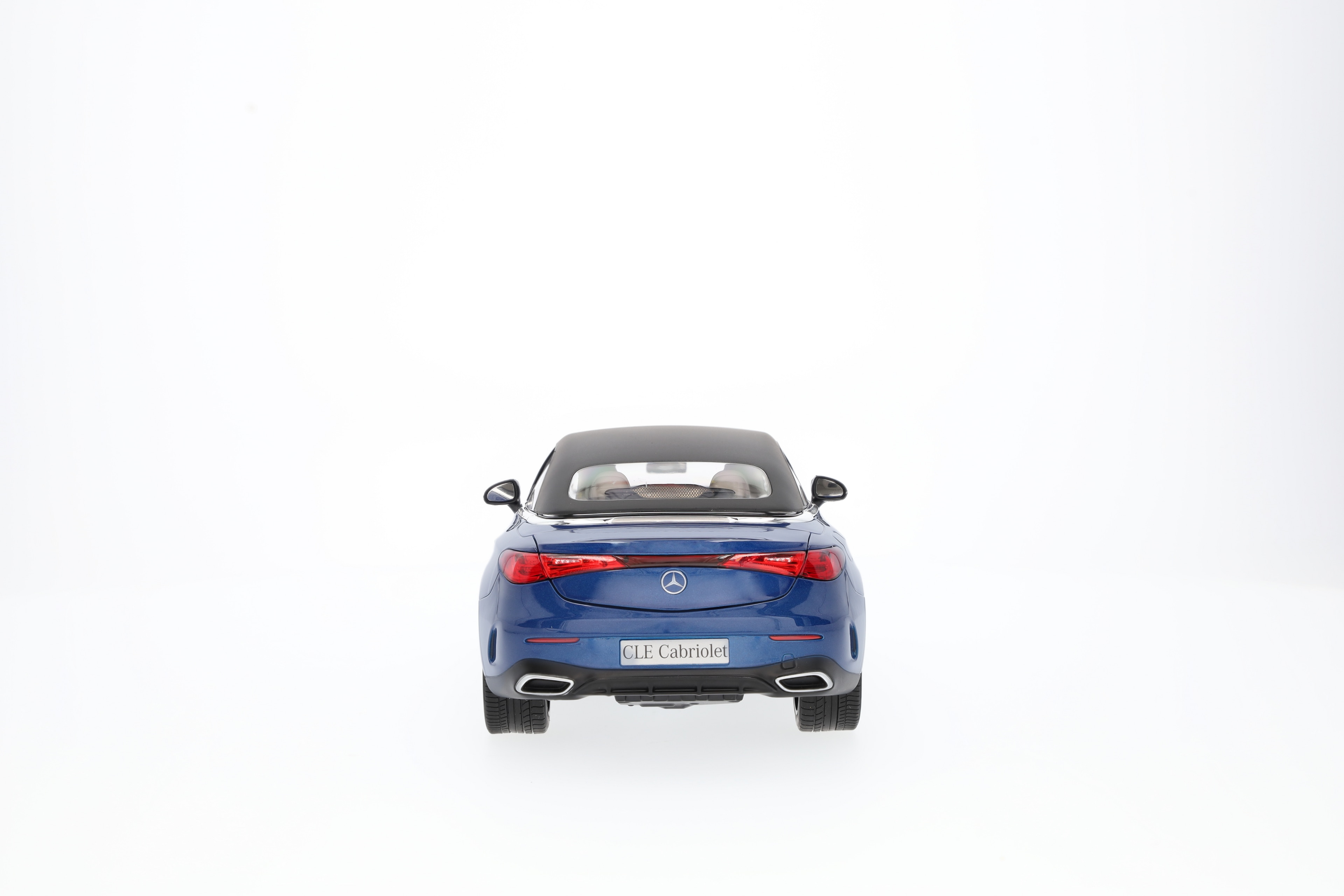 CLE Cabriolet, AMG Line, A236 - niebieski widmowy, Norev, 1:18