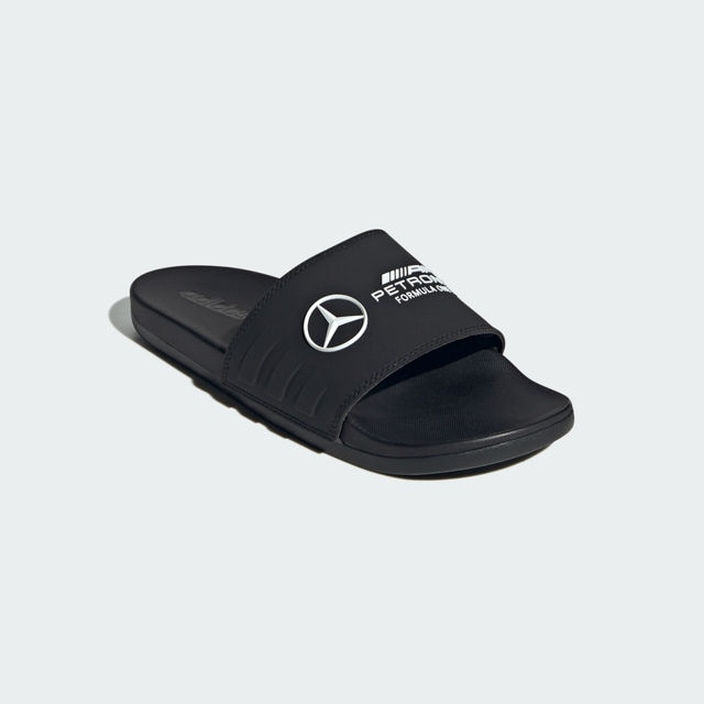 Klapki kąpielowe, Klapki Adilette Comfort, Mercedes-AMG F1 - czerń, 7, adidas
