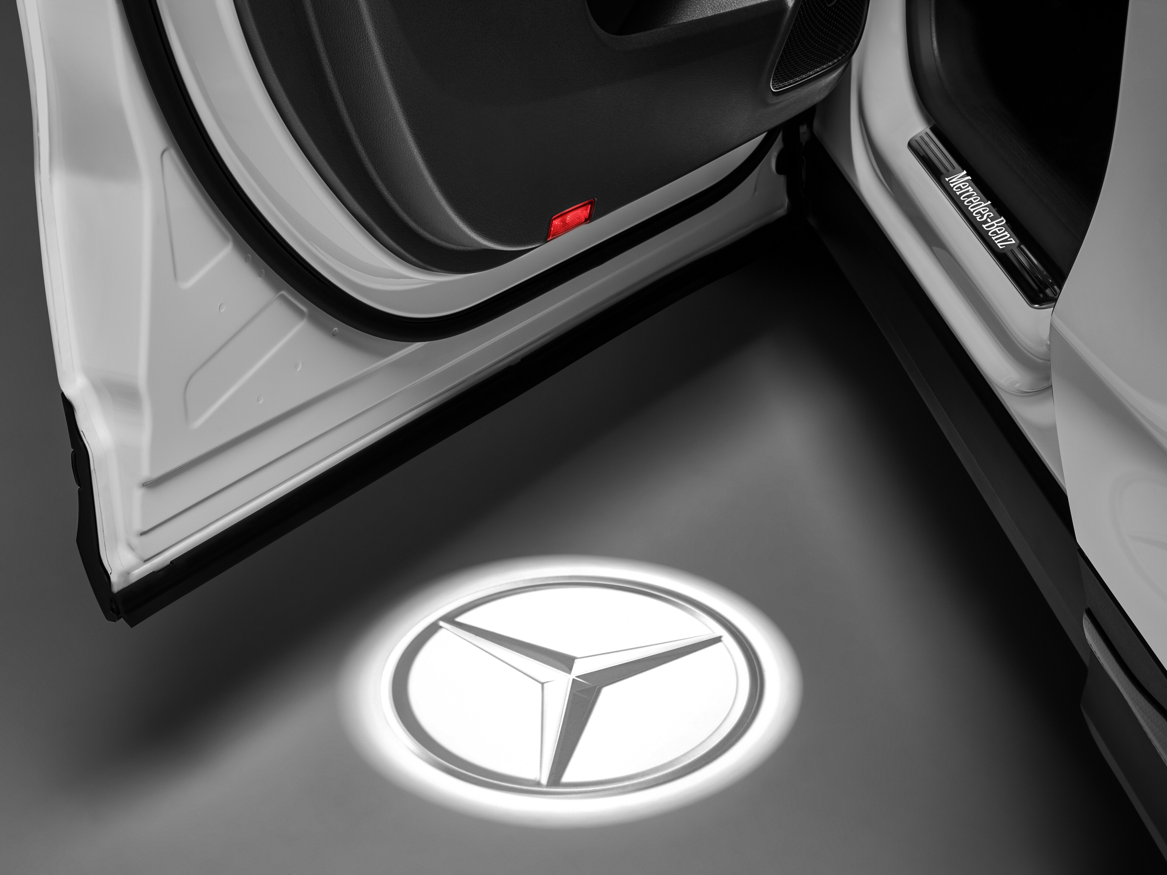 Projektor LED logo, Gwiazda Mercedesa - 1 zestaw