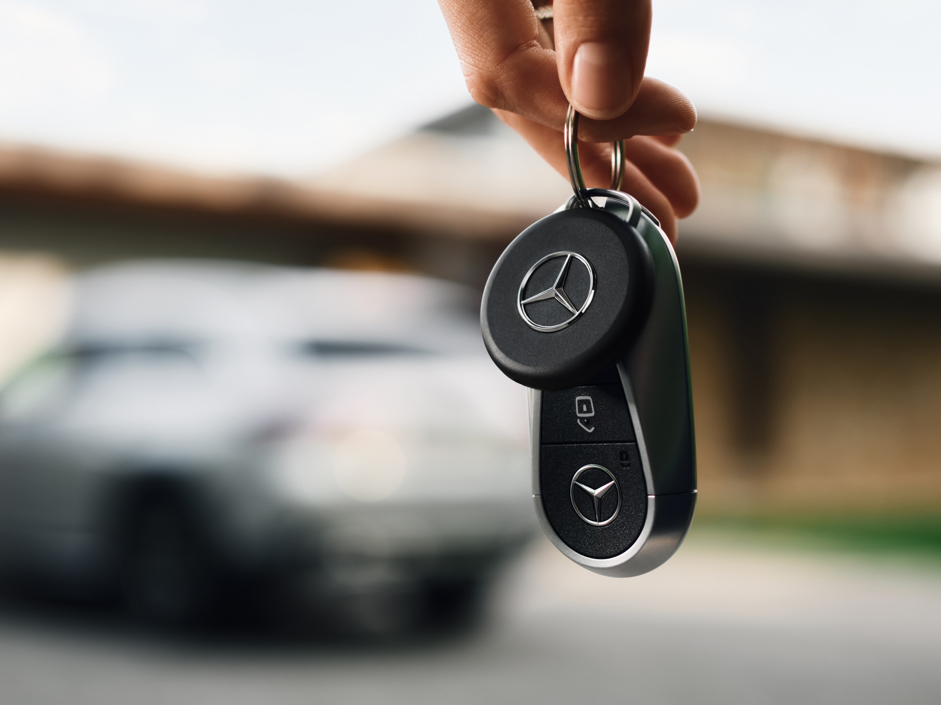 Mercedes-Benz, Znacznik lokalizacyjny Chipolo Loop - czerń / srebrny, tworzywo sztuczne, galwanizowane