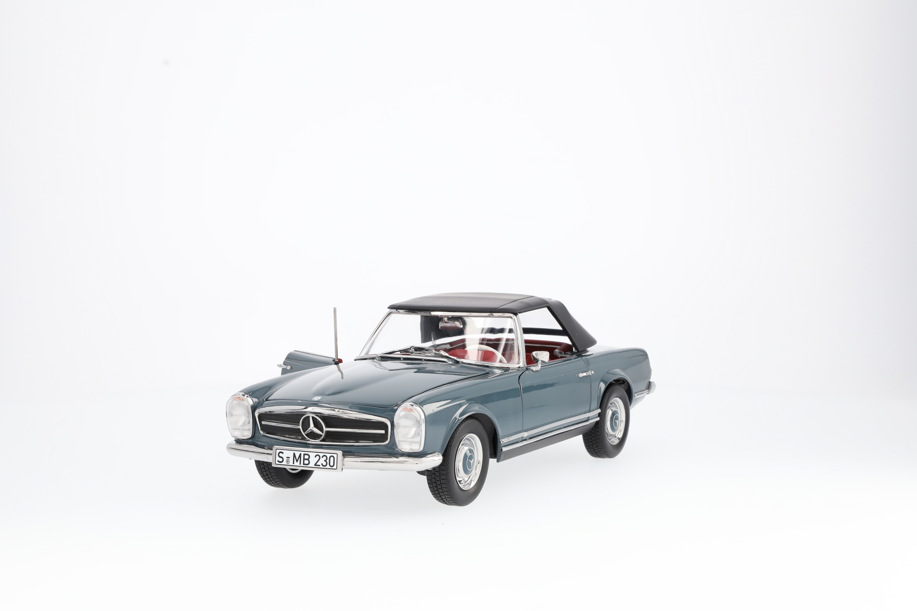 230 SL Pagoda W 113 (1963-1967) - niebieskoszary, Norev, 1:18