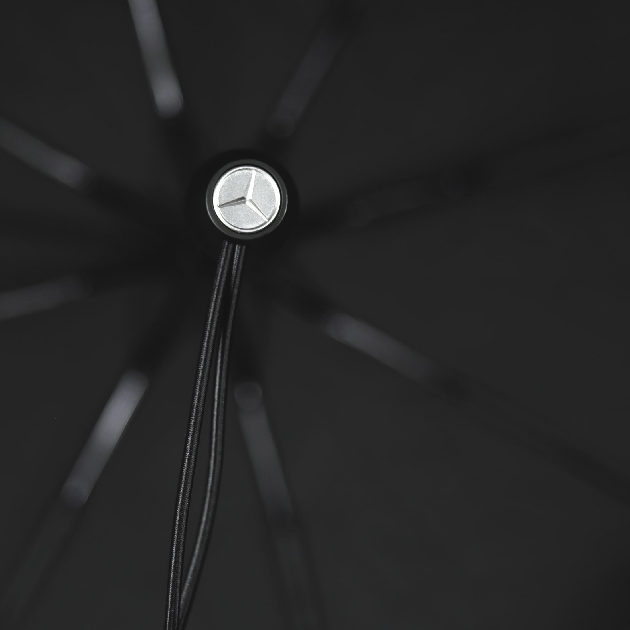 Parasol składany - czerń, stal / poliester
