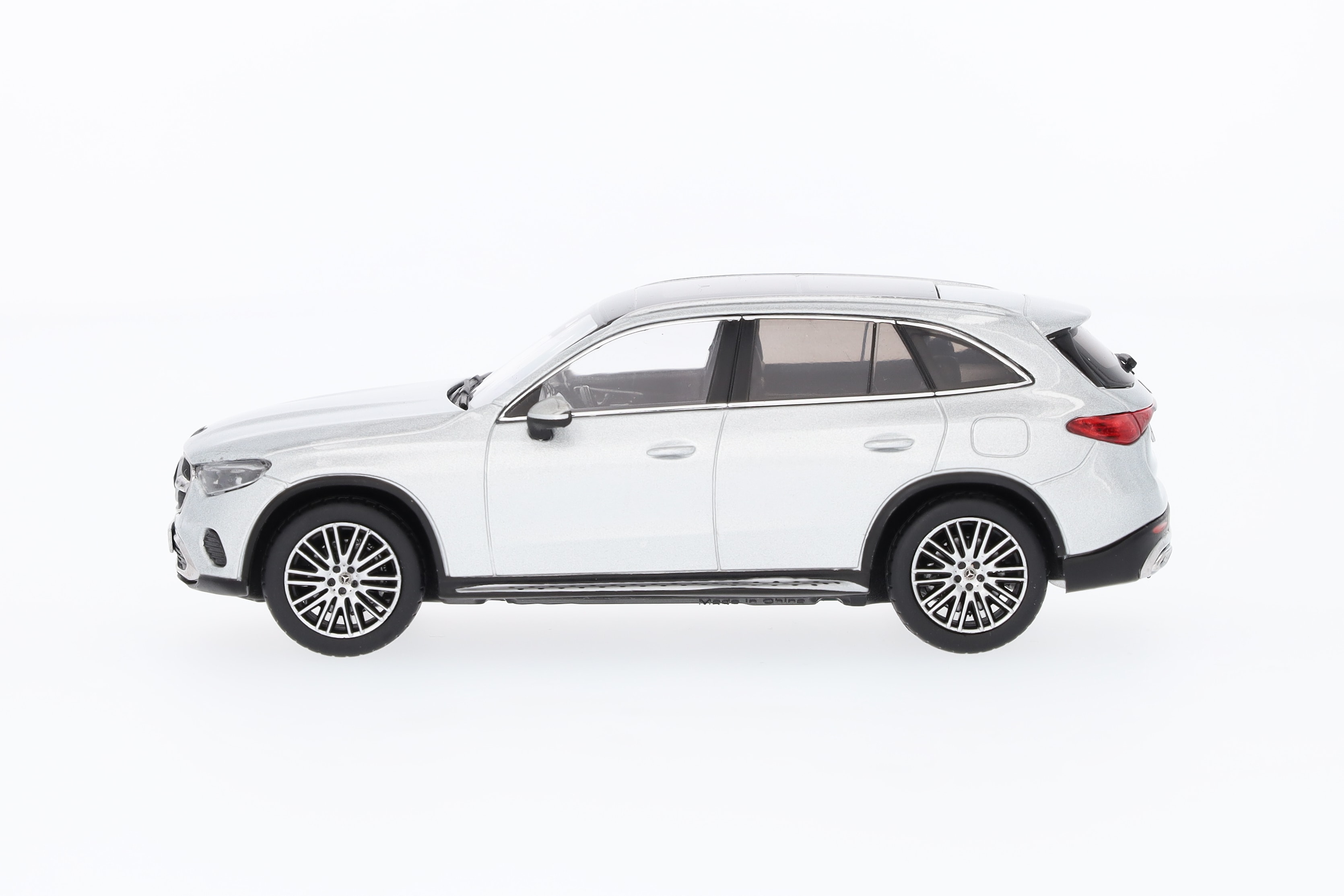 GLC, AVANTGARDE, X254 - srebro hightech, iScale, 1:43
