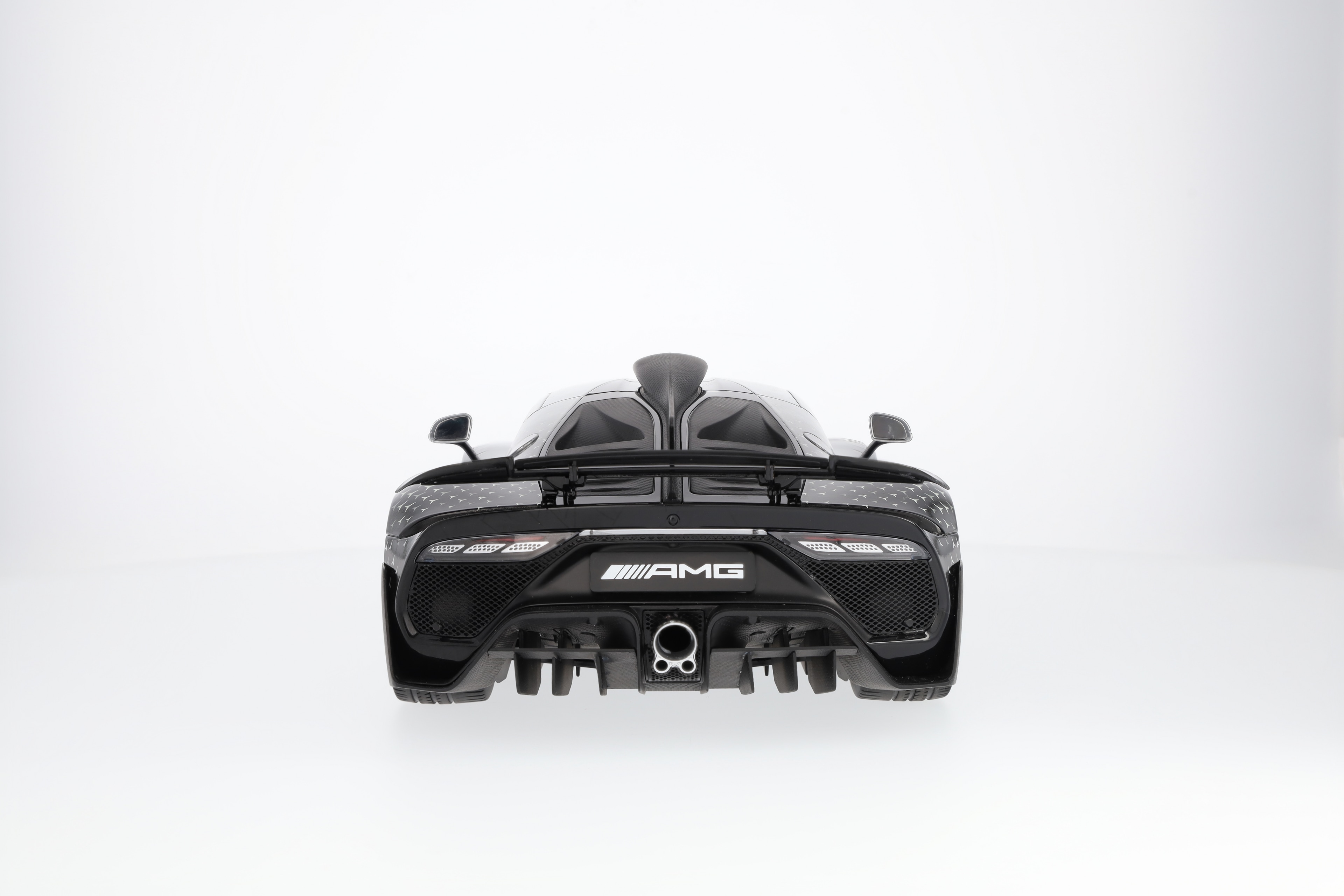 Mercedes-AMG ONE, C298 - srebrny, NZG, 1:12
